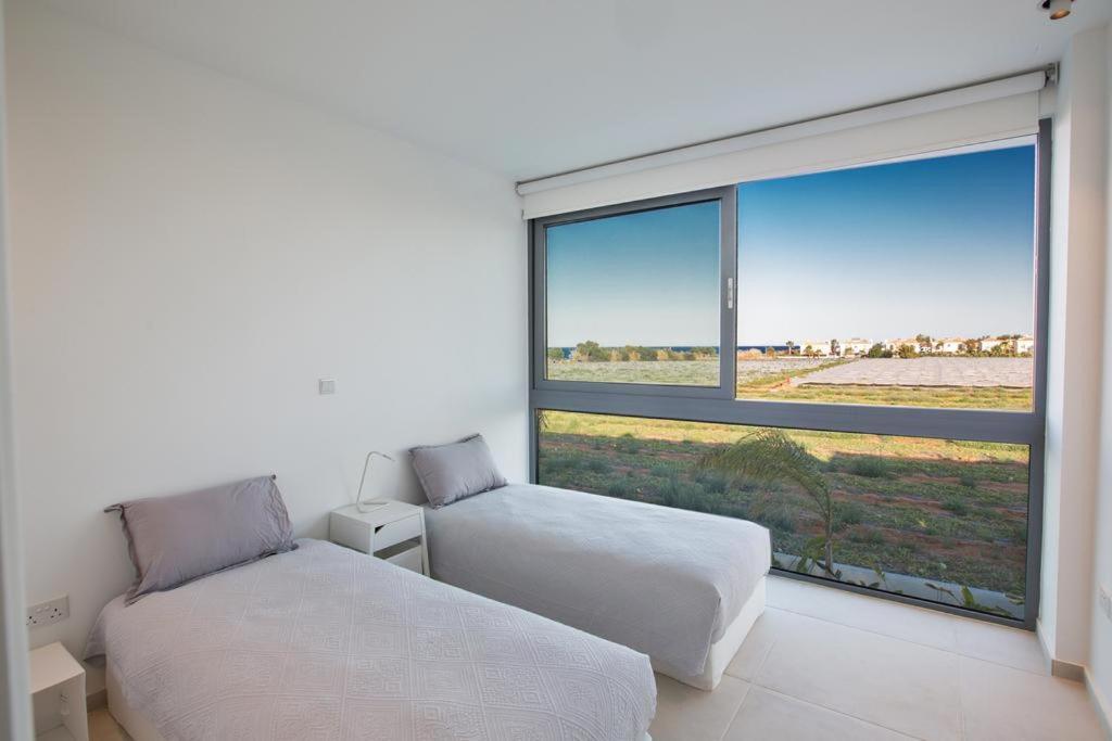 The White H Villa, Protaras, Fresh And Peaceful Паралимни Екстериор снимка