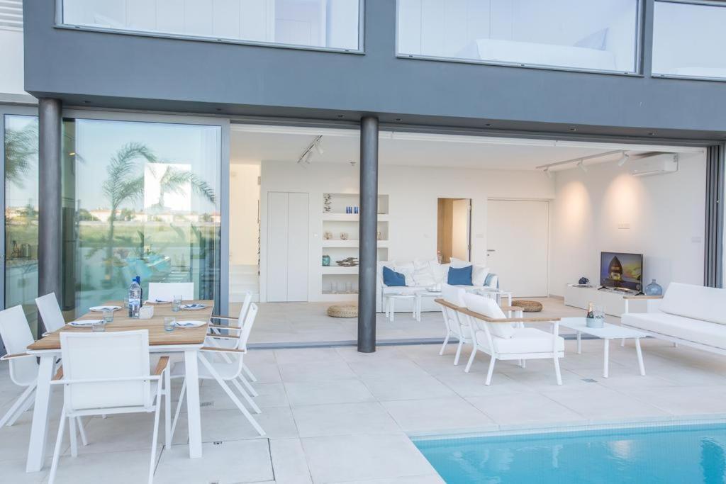 The White H Villa, Protaras, Fresh And Peaceful Паралимни Екстериор снимка
